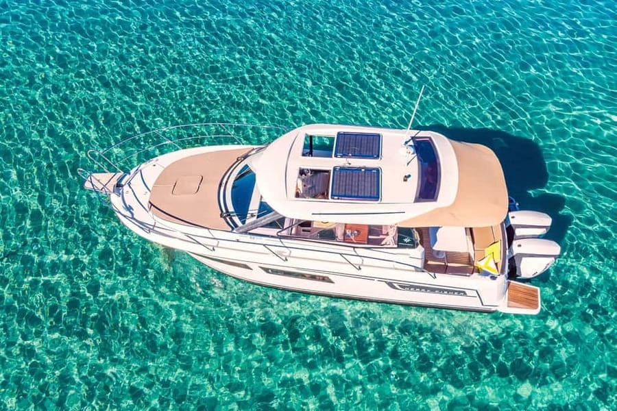 Private speedboat tours Sea Symphony - The $1,060 price: what you’re paying for, and what to confirm