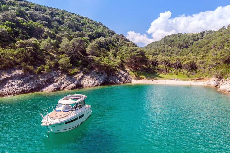 Private speedboat tours Sea Symphony - Why a private Sea Symphony speedboat day makes Dalmatia feel close