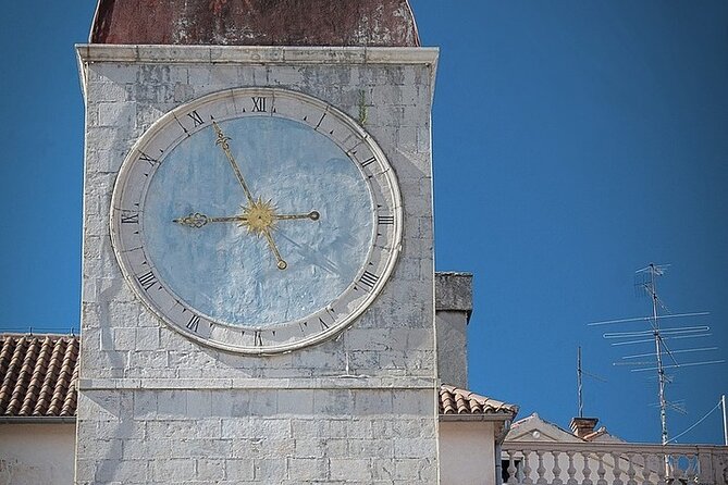 Private Split and Trogir Tour with Pick Up and Drop Off - Your 60 minutes in Trogir for gelato, alleys, and souvenirs