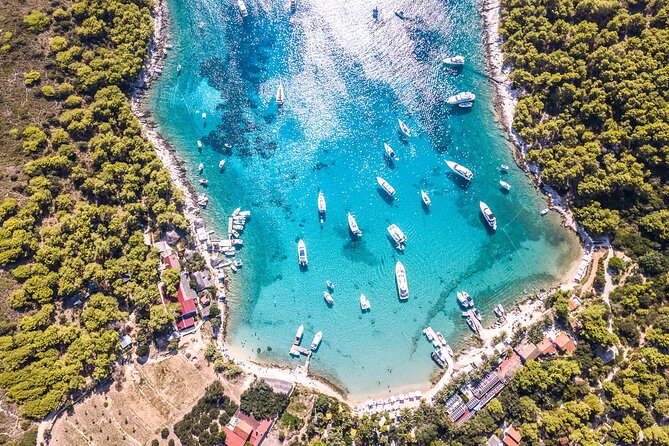 Private Tour of Red rocks, Pakleni Islands and Hvar's Southern Beaches - Pakleni Islands: 4 Hours of Bays, Beaches, and Waterside Hangouts