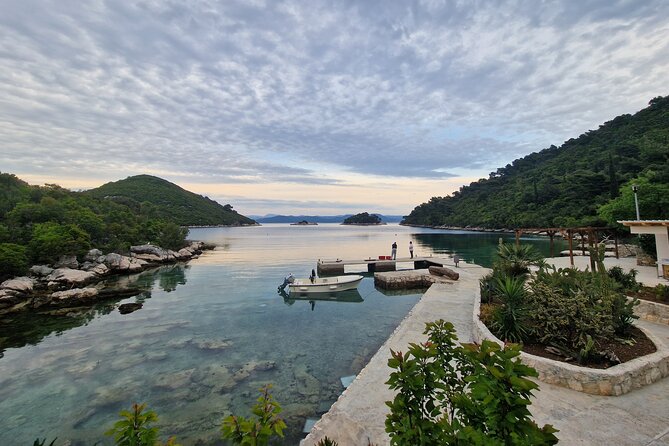 Private tour to the Elafiti with Barracuda 545 - half day 4h - Price per group value: when $419.39 makes sense