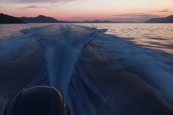 Private Tour: Wine & Sunset Experience at boat - Local wine and snorkeling gear: small inclusions with real impact