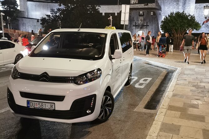 Private Transfer by 8 seats van from and to Dubrovnik Airport - What the 30-Minute Ride Feels Like in Real Life