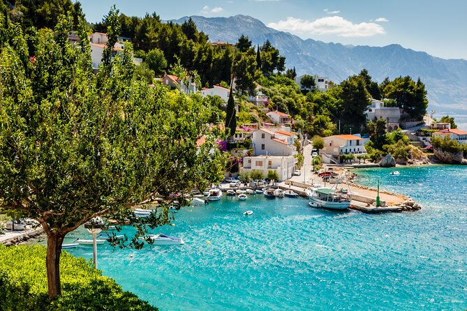 Private Transfer from Dubrovnik to Split with 2 hours for sightseeing - Who should book this Dubrovnik to Split transfer (and who might not)