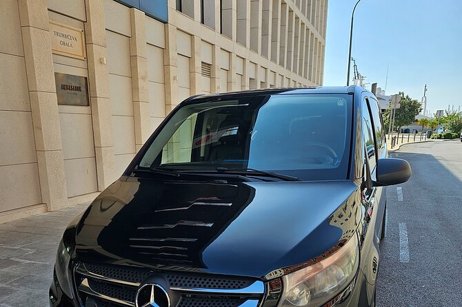 Private Transfer from Split Croatia Airport to Hotel - Finding your driver at Split Airport without playing phone ping-pong