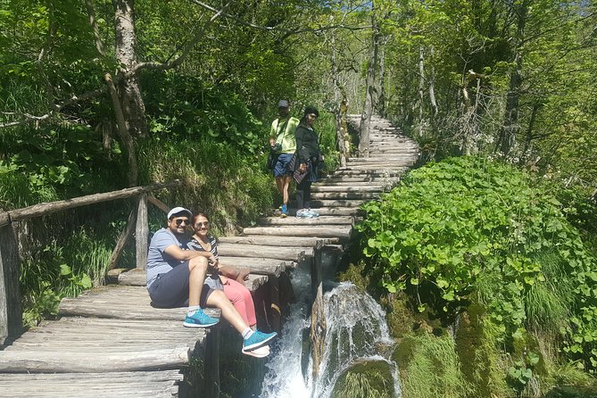 Private transfer from Zagreb to Zadar with Plitvice Lakes private tour - Electric Boat and Train: Included Convenience That Changes the Day