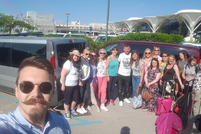 Private transfer Split airport to Split (any location) up to 8 passengers - The meet-and-greet system that prevents airport confusion