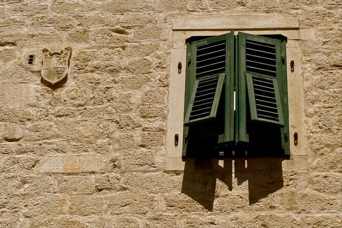 Private walking tour of Sibenik - Church Stops That Teach You How to Look