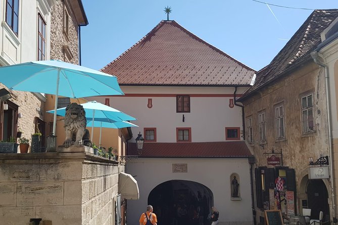 Private Walking Tour of Zagreb - Museum of Broken Relationships and St Mark’s Square