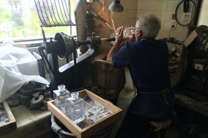 Private Wine Road Day Tour from Zagreb - Back to Plesivica: Tomac-style Amfora sparkling wine and focused tastings