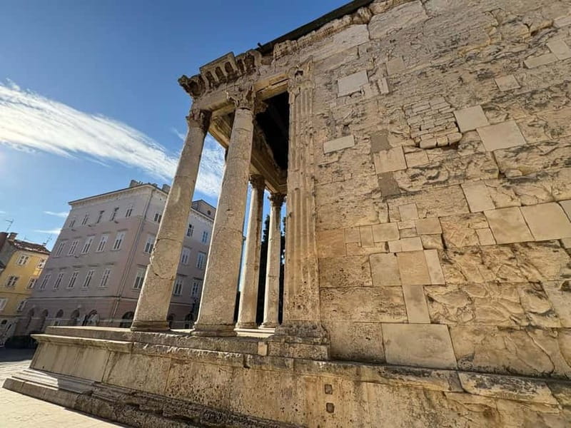Pula by E-Bike: Roman Ruins, Sea Views & Hidden Gems - The old-town ride, and why the guide makes the difference