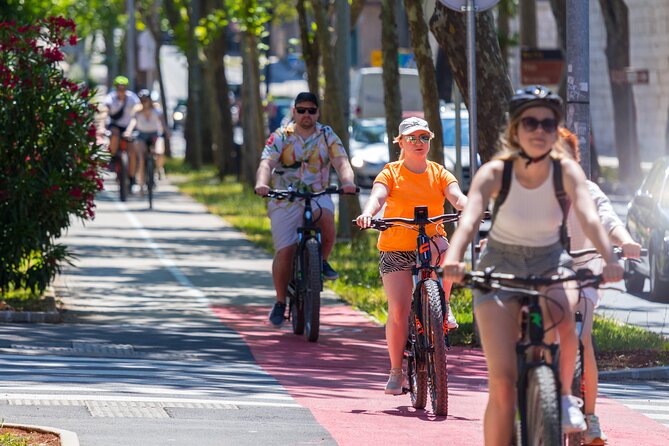 Pula E-Bike Tour: From Verudela to Pula City Center - Stop 3: The Arch of the Sergii, the Roman Golden Gate moment