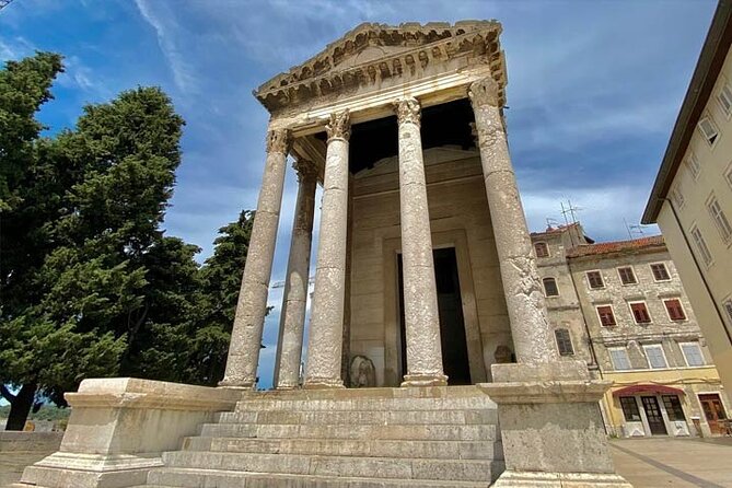 Pula Food Walking Tour - Roman sights plus dinner: what this Pula tour actually delivers