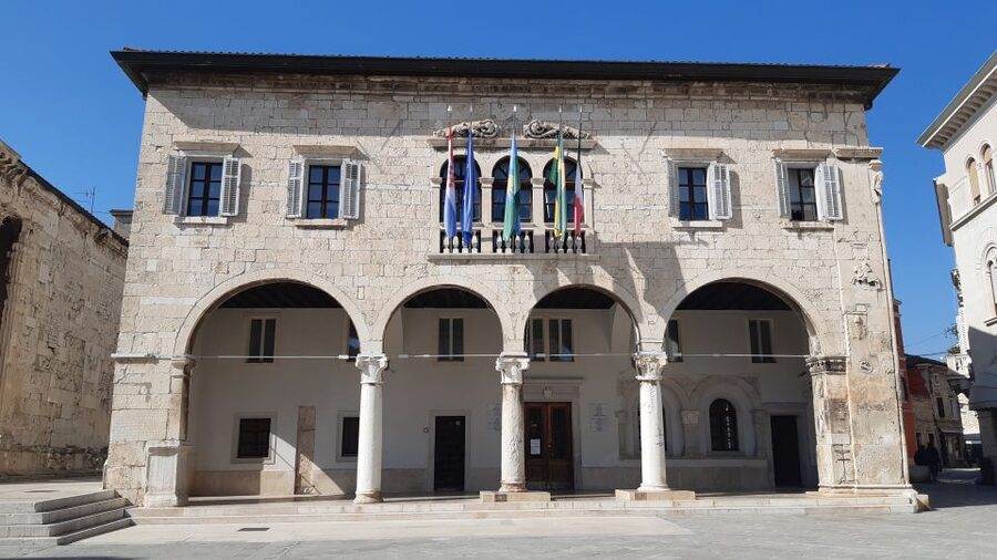 Pula: Historic Sites Guided Walking Tour - Why this Pula walk works so well (and for whom)