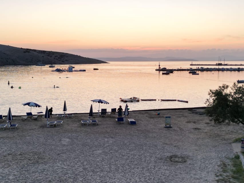 Rab: Night adventures illuminated transparent kayaks - Who should book this night kayak on Rab