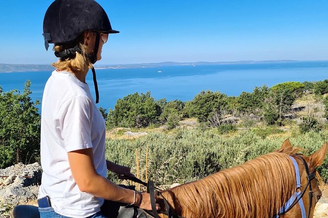 Ranch 22 Podstrana, " Horse riding 12 km from SPLIT " - The 2 hours: from Gornja Podstrana toward Krilo, with history along the way
