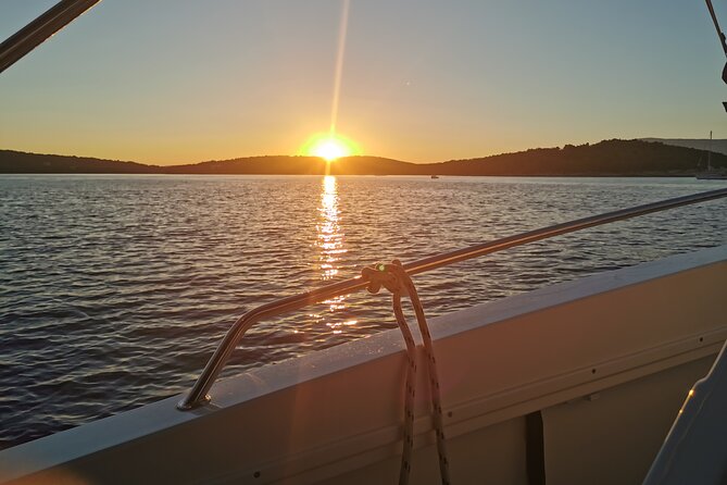 Rent a luxury speed boat for great fun on this Elaphiti Islands tour - Price Per Group: When $842.05 Feels Fair