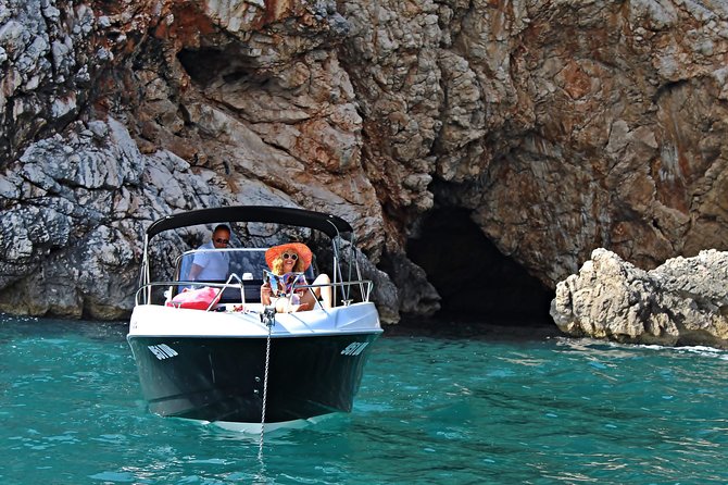 Rent a speed boat and explore beaches and coves of Elaphiti Islands - Key takeaways