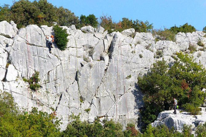 Rock Climbing in Dubrovnik - The crag day: what to expect on site