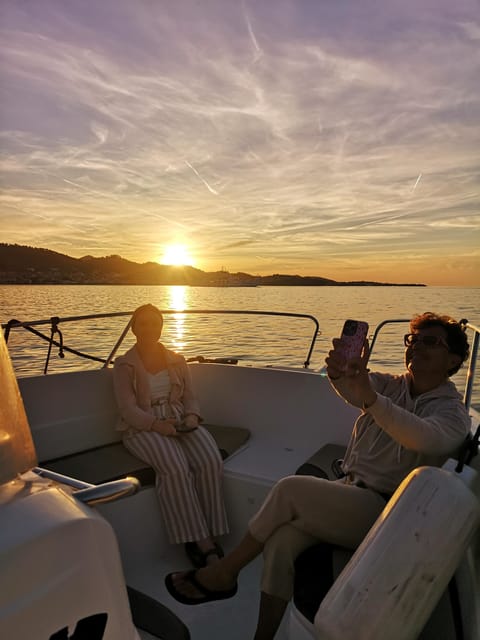 Romantic Sunset tour around Zadar with Drinks - Drinks on board: wine juice, water, and your choice