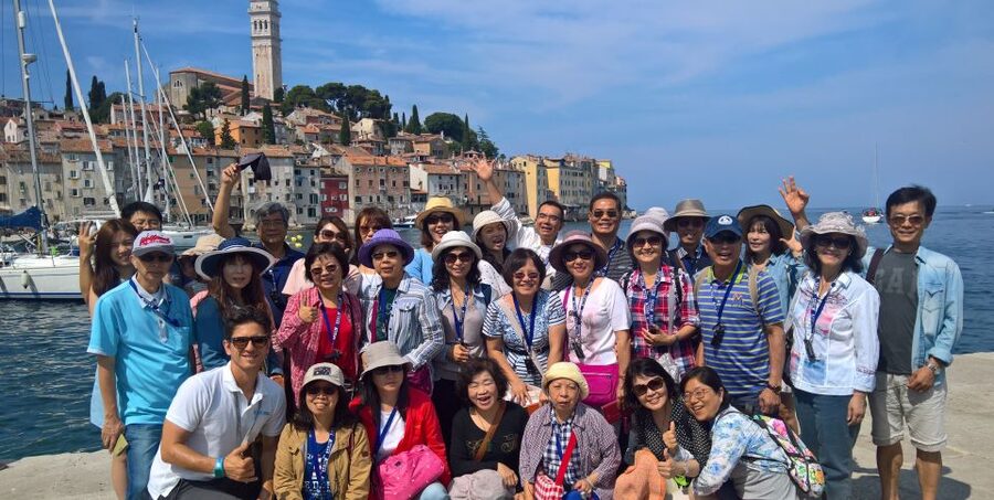 Rovinj: Guided Walking Tour - Carera Street: trade money, 18th-century wealth, and how streets show class