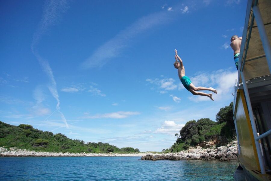 Rovinj Islands Boat Tour with Swimming - Stop 1: Sv. Ivan island for 1.5 hours of swimming and cliff time