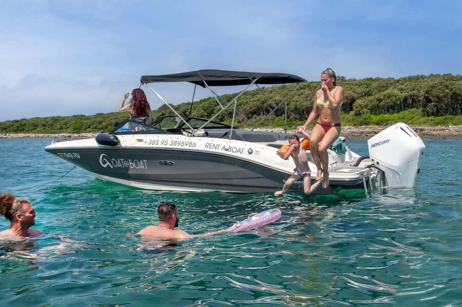 Rovinj: Luxury Island Hopping with Swimming & Snorkeling - Golden Cape and Sveti Andrija: a scenic warm-up that sets the mood