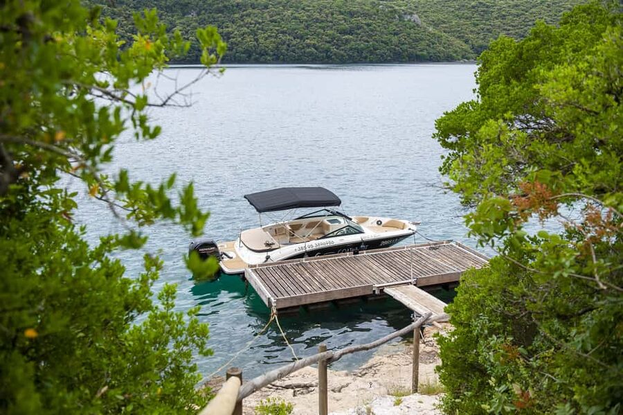 Rovinj or Vrsar: Lim Fjord & Rovinj islands Speedboat Tour - Red Island: A Small Harbor, Historical Walk, Castle and Mausoleum