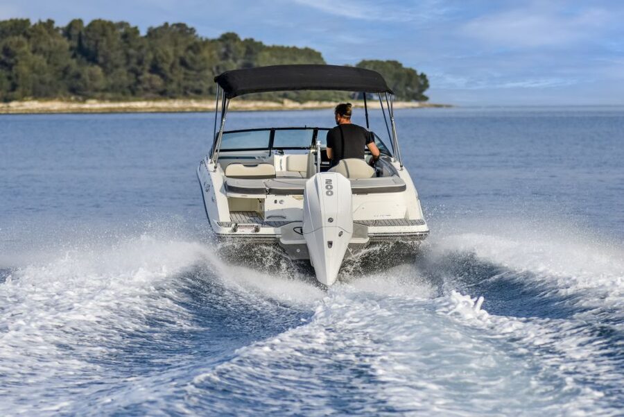 Rovinj or Vrsar: Lim Fjord & Rovinj islands Speedboat Tour - Boat Comfort, Drinks, Music, and the Small Rules That Matter