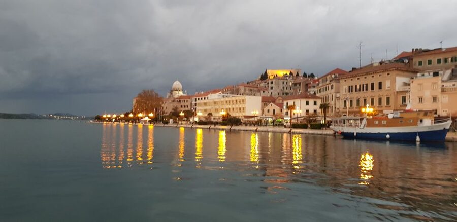 Sibenik: Guided Evening Walking Tour - Cobblestones, Narrow Lanes, and the Hidden-Square Factor