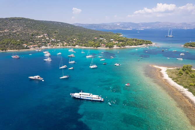 Slatine - Island Hopping Excursion (Trogir/Blue Lagoon/Shipwreck) - Nečujam (Šolta): the sunken-ship snorkeling hour