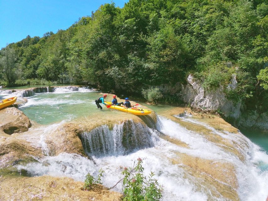 Slunj: Upper Mreznica River Kayaking Adventure - Break time, photo stops, and the value of a good guide