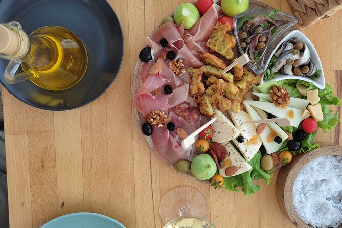 Slurp of Grk Korcula Wine Tour | Wine Tasting in Lumbarda - Host Rachael and a small group: friendly without forced