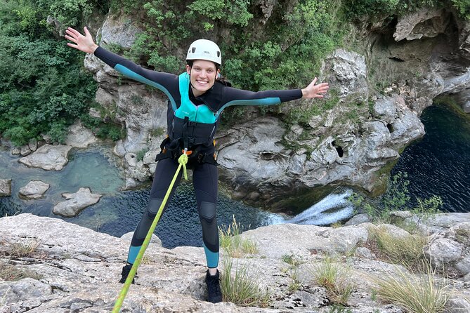 Small Group Tour of Canyoning in Cetina River Canyon - Cetina Canyoning Basics: How This 3-Hour Adventure Flows