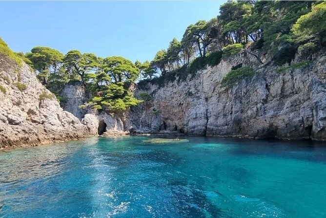 Speed Boat Tour to Elaphiti Caves and Sandy Beach from Dubrovnik - Weather and Sea Conditions: Plan for Wind, Not Just Sun