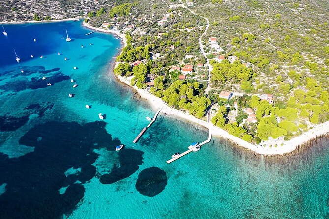 Speedboat Blue Lagoon & 3 Islands tour from Trogir - Why this speedboat route is better than big-boat hopping
