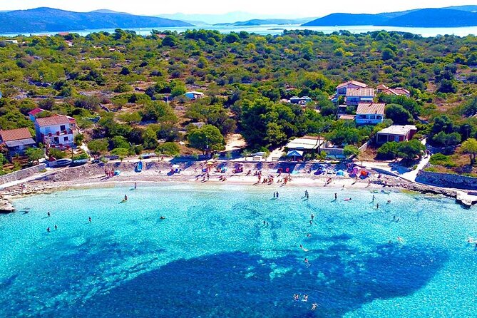 Speedboat Blue Lagoon & 3 Islands tour from Trogir - The guide and small-group vibe on the water