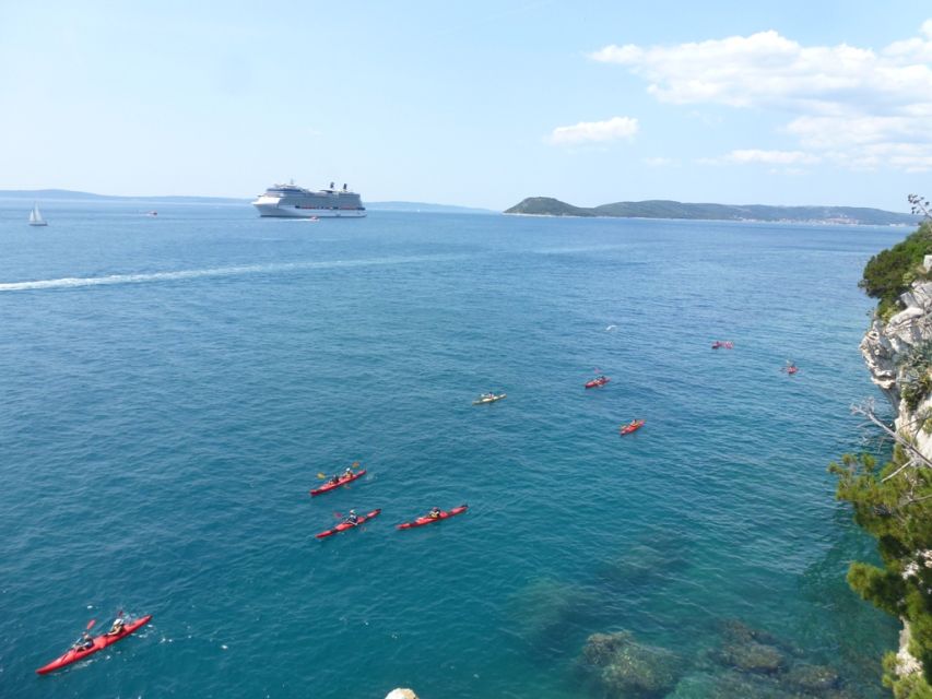 Split 4-Hour Guided Sea Kayak Tour - Sustipan Cliff, Villa Dalmatia, and the Port Finale