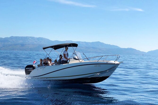 Split (airport) - Hvar (town) sea transfer - The speedboat crossing to Hvar: where the time payoff happens