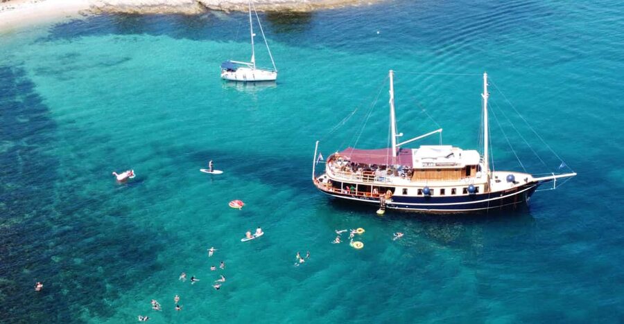 Split: All inclusive Brač & Šolta Island Swimming Cruise - Brac Island: the best swim window and what you should do with it