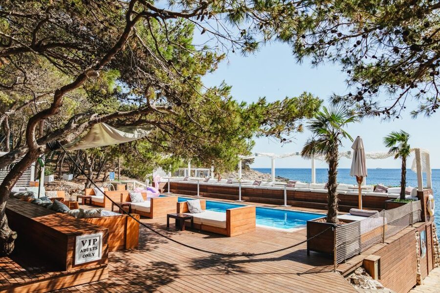 Split: Blue Cave, Vis & Hvar Full-Day Trip by Speedboat - Pakleni Islands: the scenic cruise moment you should not skip