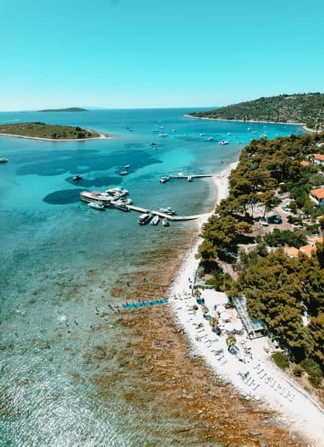 Split: Blue Lagoon & 3 Islands Speedboat Tour - Blue Lagoon swimming and snorkeling: clear water, quick decisions