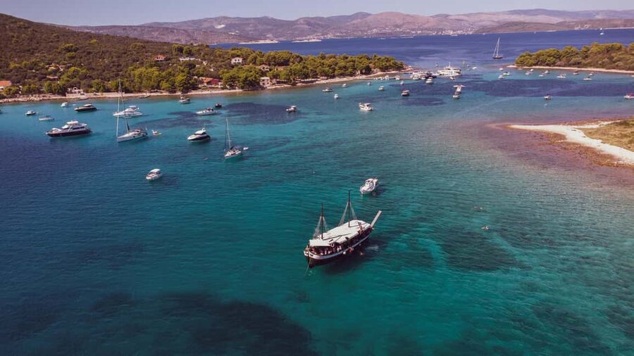 Split: Blue Lagoon & 3 Islands Tour with Lunch & Hidden Bay - Blue Lagoon swimming: time in clear water, snorkel gear expectations