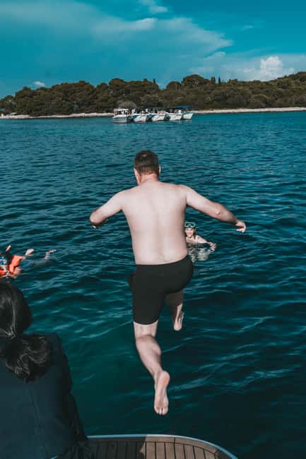 Split: Blue Lagoon and 3 Islands Group Boat Tour - Who should book, and who should rethink it