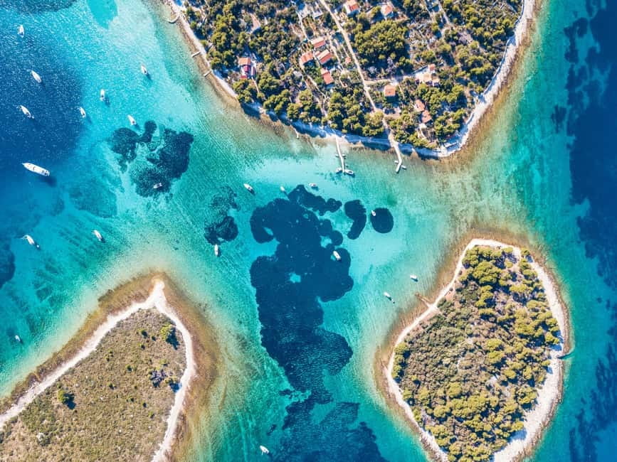 Split: Blue Lagoon and 3 Islands Tour - Sea conditions and plan changes: how to stay flexible