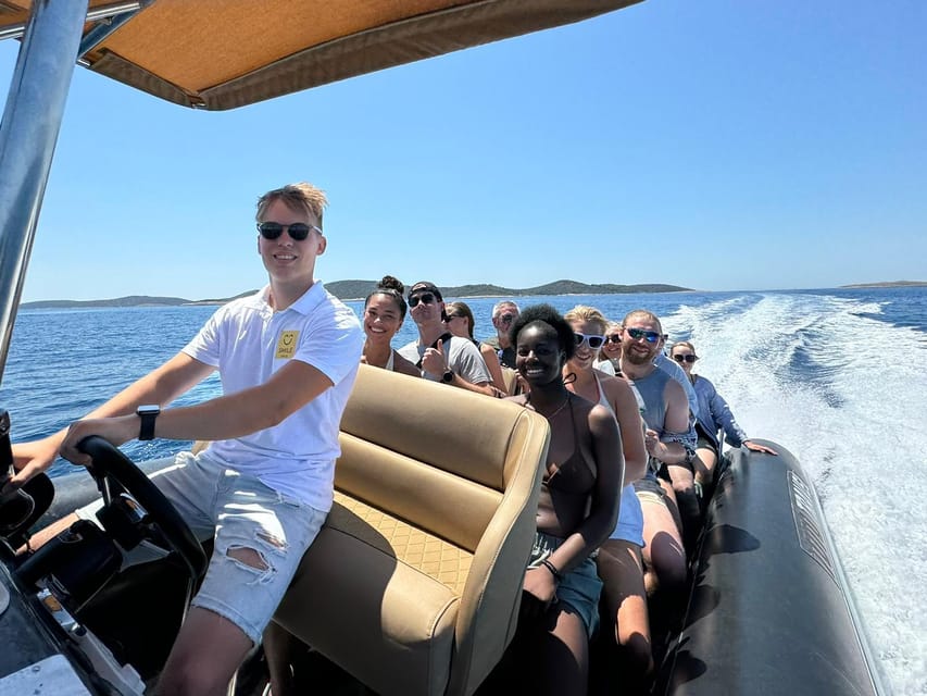 Split: Blue Lagoon, Hvar and 5 Islands Small Group Boat Tour - Practical tips so you enjoy every stop