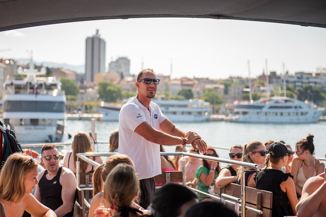 Split: Blue Lagoon & Šolta Tour with Lunch & Drinks - Food, Wine, and the Onboard Reality Check