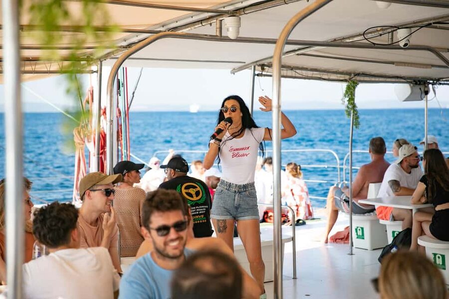 Split: Blue Lagoon & Trogir Boat Tour with Lunch and Drinks - Key highlights