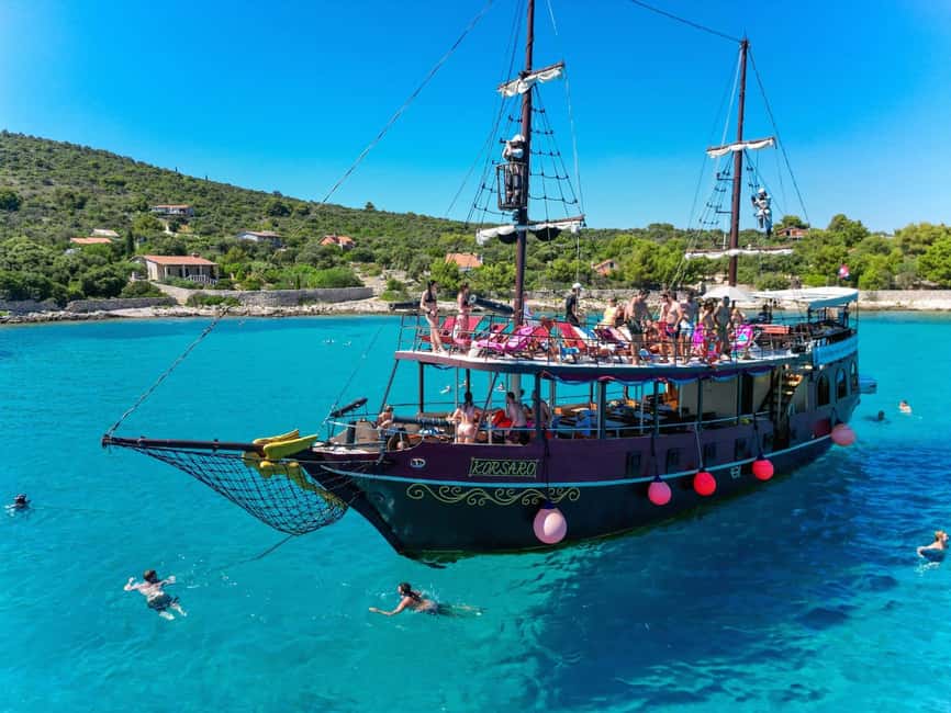 Split: Blue Lagoon Underwater Museum Tour w/Lunch & Drinks - Setting Sail From Split’s Riva Promenade, Pirate-Style
