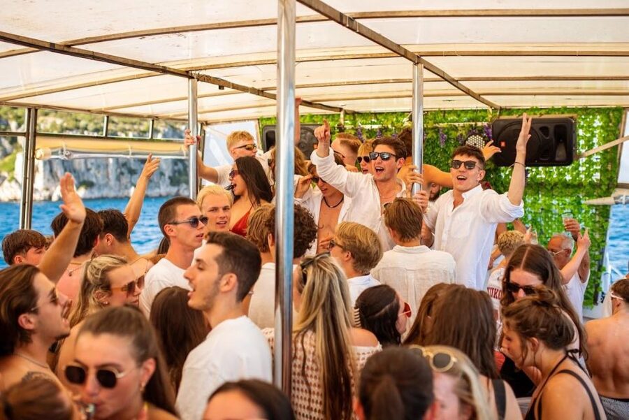 Split: Captain’s Boat Party – Blue Lagoon, DJ & Free Shots - Blue Lagoon one-hour swim stop: why that timing is the point